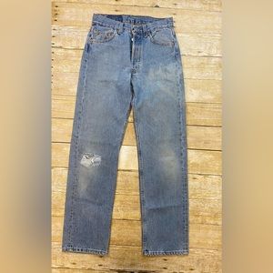 Levi’s 501 Straight Leg Jeans Light Wash Distressed 28 Waist